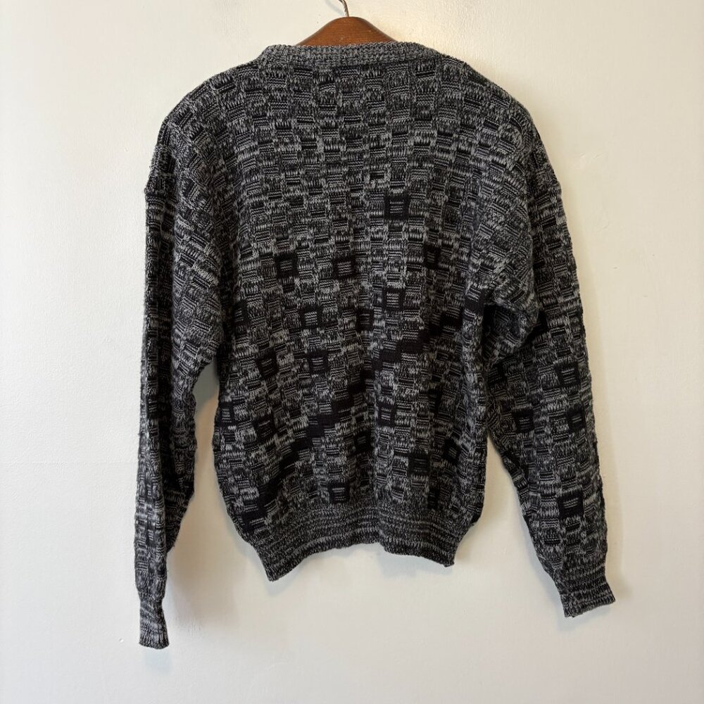 Vintage Sweater Graphix Grey Knit Pullover Sweater Size Medium - Picture 4 of 7